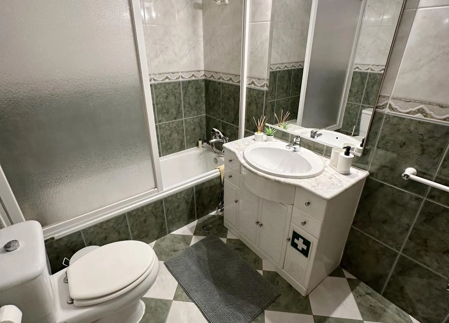 Alvor Apartment 0*,